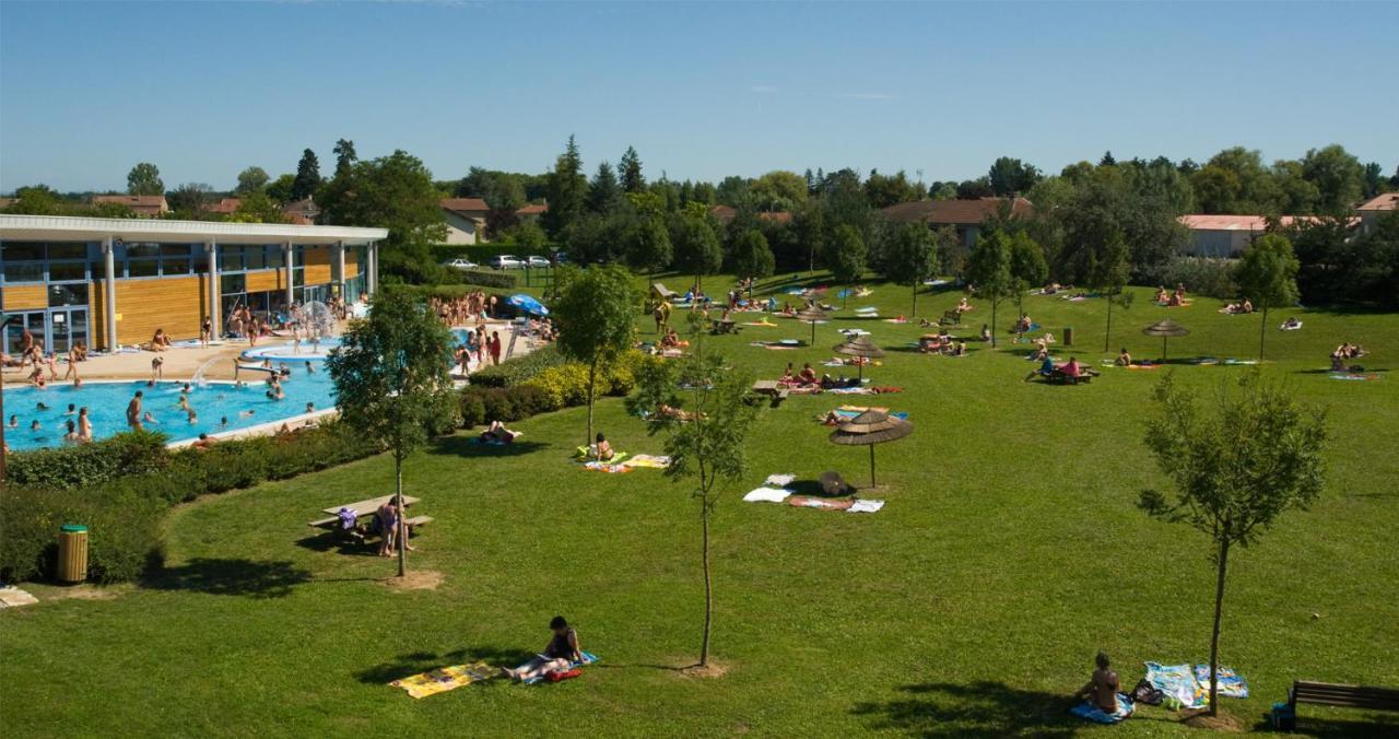 Onlycamp Camping Le Champ D'Ete Reyssouze Ngoại thất bức ảnh